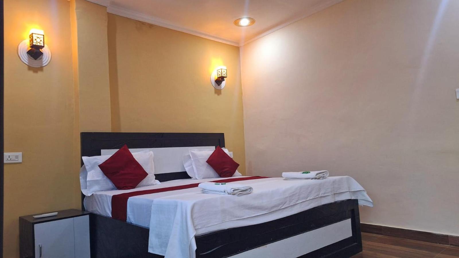 Mohit Paying Guest House Benares Buitenkant foto
